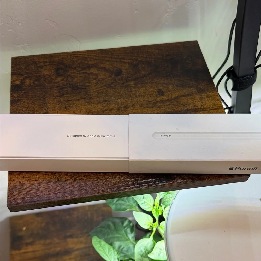Apple Pencil in Classic White